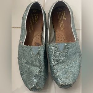 Tom’s Blue Glitter women’s size 9